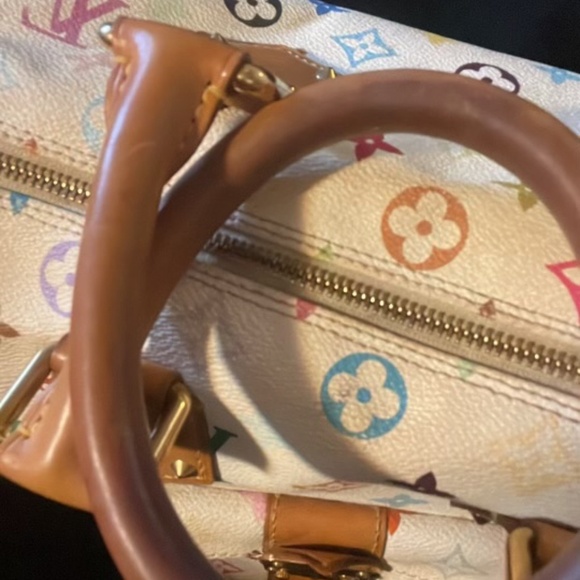 Louis - Picture 5 of 6